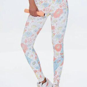 NWT Forever 21 Active Floral Print Leggings Small S
